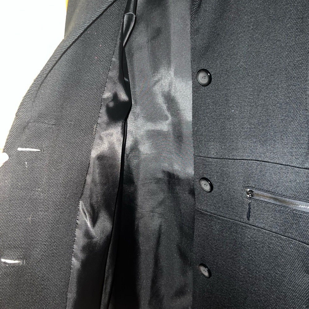 Dress coat. - Picture 5 of 7